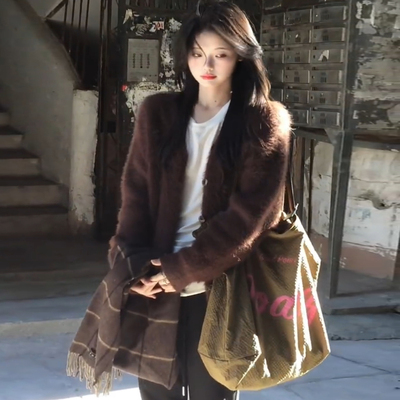 慵懒风V领马海毛针织开衫