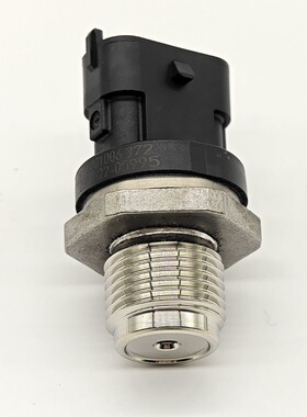 江铃轨压传感器顺达五十铃瑞迈铃拓宝典共轨压力传感器0281006372