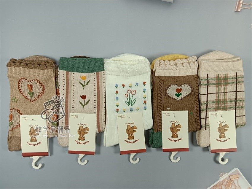 caramella卡拉美拉玉兰花纯棉女士中筒袜