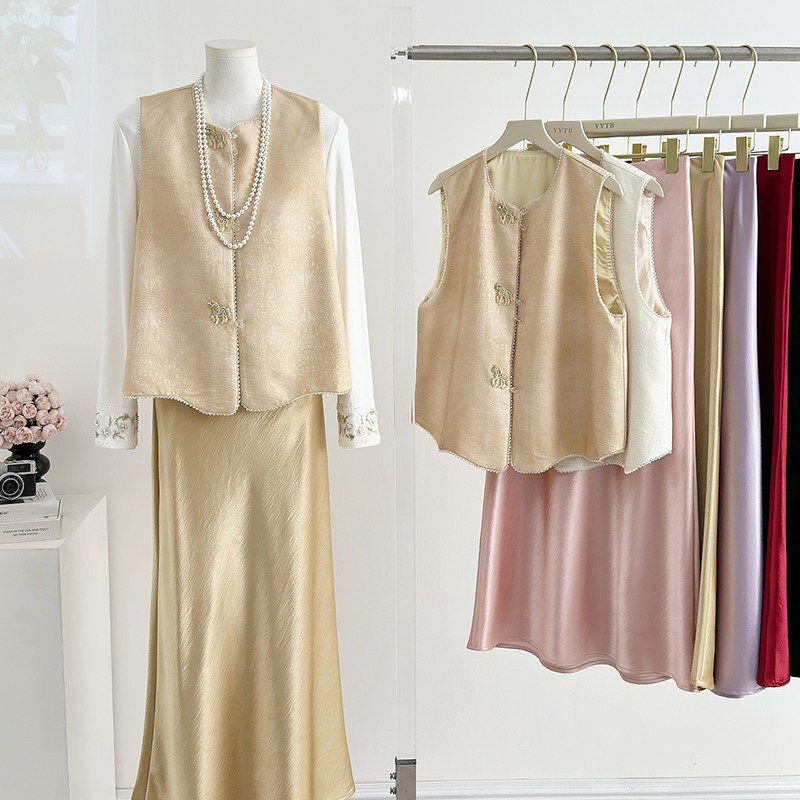 胖mm大码女装2026春秋新款新中式套装马甲上衣半身裙打底衫三件套,女装/女士精品,马夹,淘宝优惠券,粉丝福利购,淘宝优惠卷