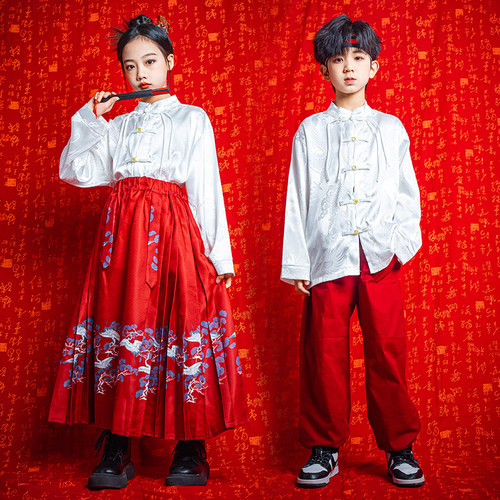 男女童中国风马面裙汉服表演服潮