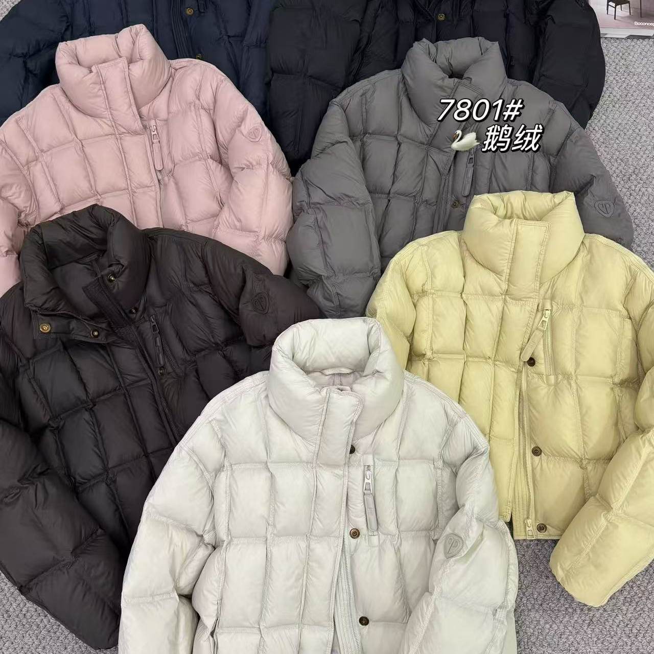 高端欧货袖子贴标90白鹅绒羽绒服