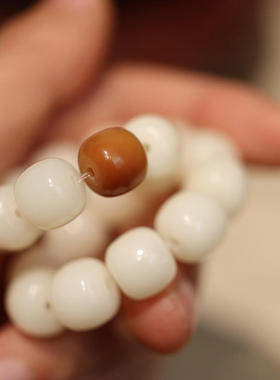 天然白玉菩提手串白菩提根老型风化珠菩提子佛珠文玩念珠手链男女