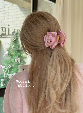 CCCRUI高级感缎面玫瑰花朵抓夹巨好看丸子头鲨鱼夹发卡氛围感夹子