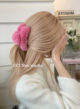 CCCRUI韩国高定新款！真濑兔毛抓夹彩色秋冬毛绒气质鲨鱼夹女发饰