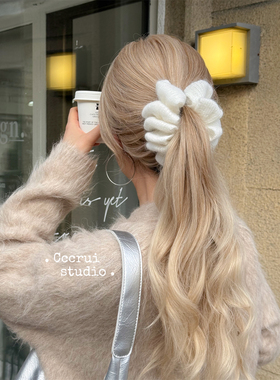 CCCRUI韩国产毛线褶皱香蕉夹大号马尾竖夹新款高级感毛绒发夹发卡