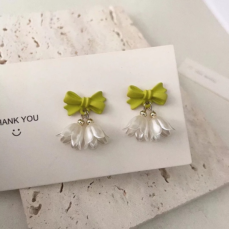 「铃兰花」无耳洞小清新春夏季蚊香盘耳夹款环蝴蝶结女生通勤百搭,饰品/流行首饰/时尚饰品新,耳夹,淘宝优惠券,粉丝福利购,淘宝优惠卷