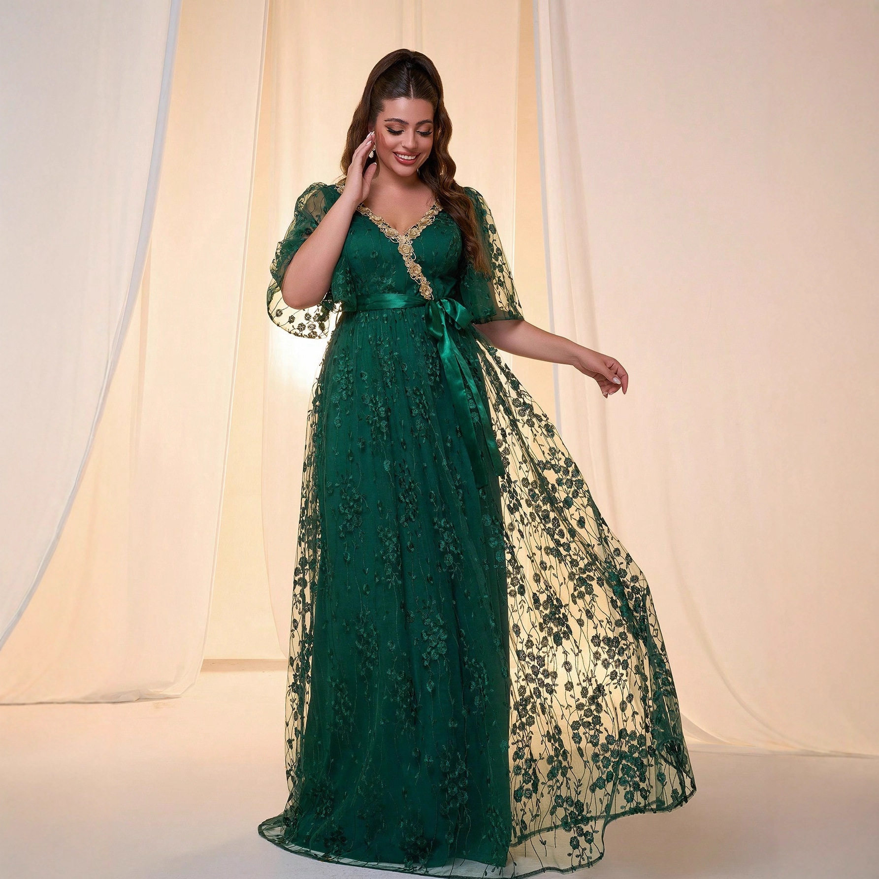 2025晚礼服绿色性感深V领连衣裙气质宴会年会主持人长裙气质女神