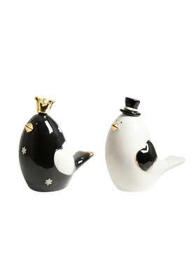 现代卡通对鸟奇趣蛋皇冠陶瓷摆件样板间客厅电视柜玄关书房儿童房