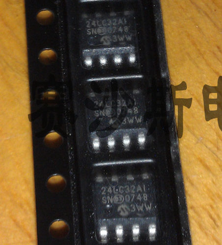 全新原装正品 PIC24LC32A-I/SN 24LC32AI 24LC32 SOP8 存储器芯片