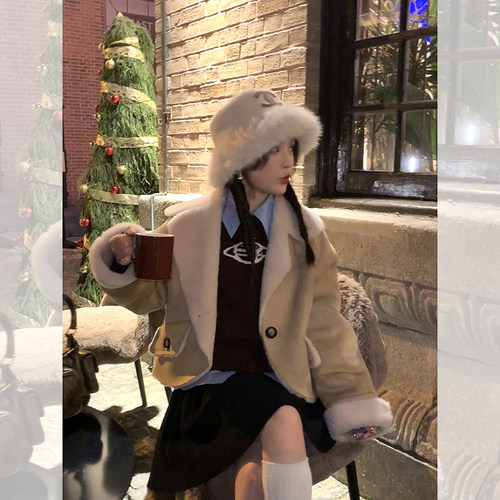 intellectual高智套组 皮草外套/毛衣/澳棉衬衫/百褶裙