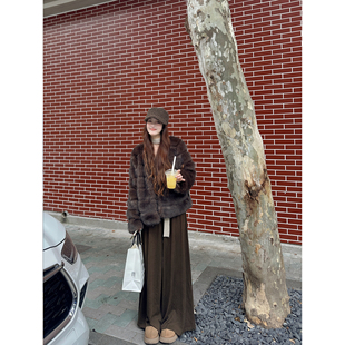 WANNANKE 贵气仿水貂毛横排环保皮草外套 赫柏月桂