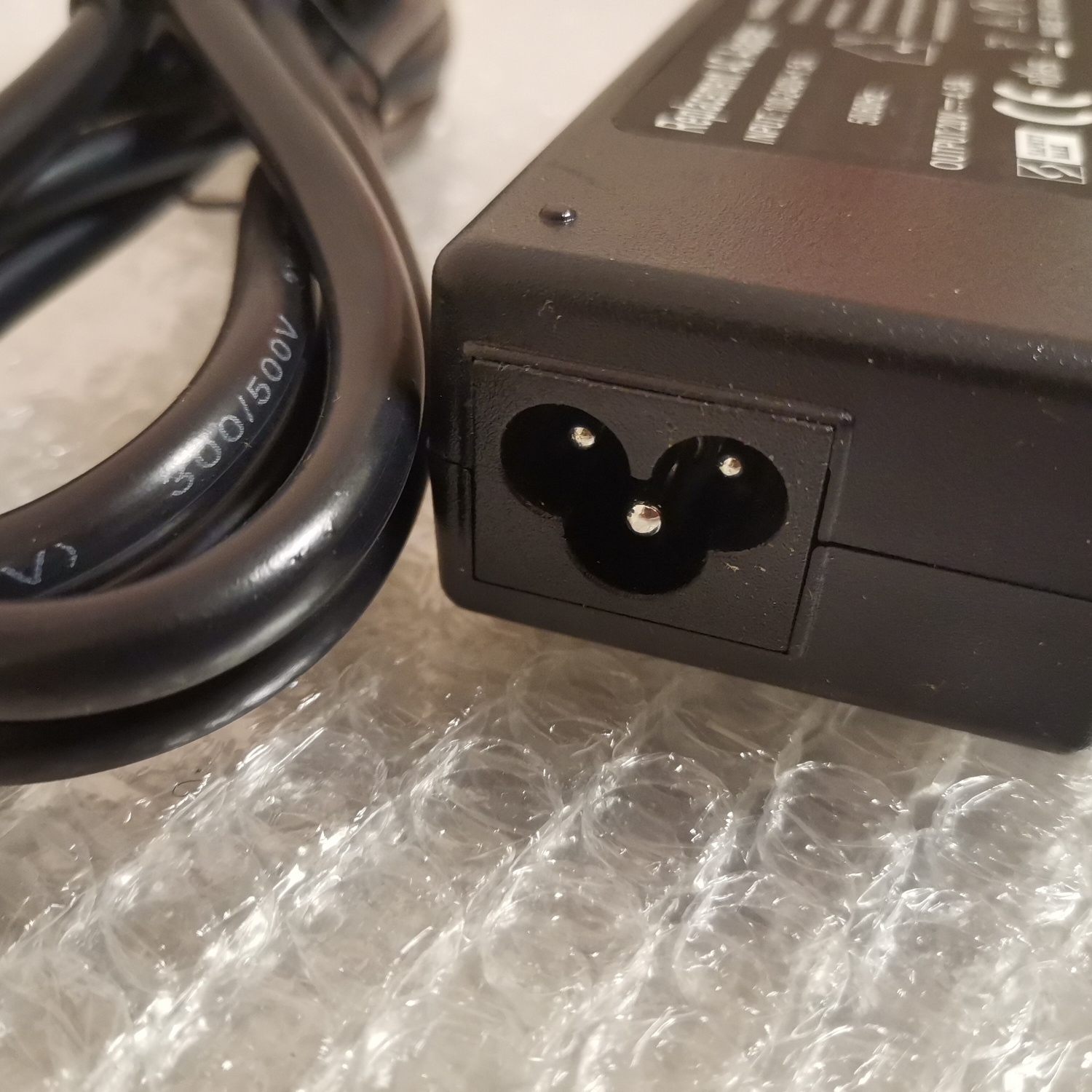 AOC液晶显示器U2879VF 280LM00004电源线适配器20V3.25A充电器线