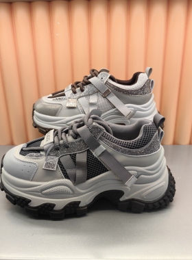 香香莉女鞋31730新款时尚百搭厚底增高休闲运动老爹鞋2025春秋