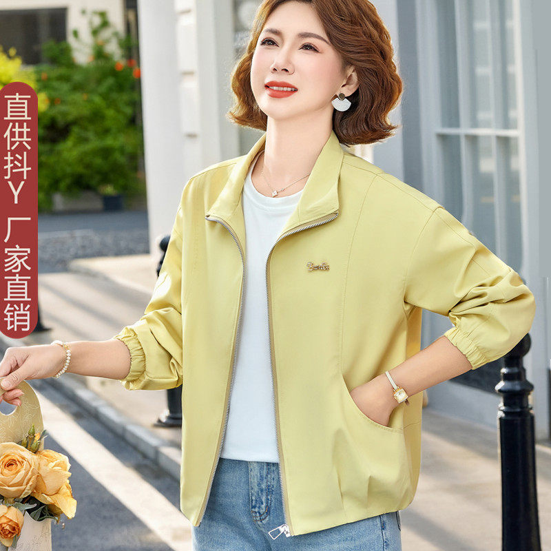 2026新款短款外套女妈妈春装薄款棒球服中老年人休闲百搭夹克上衣
