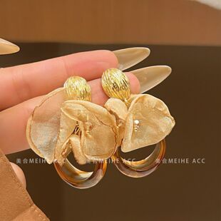 暮秋~法式复古网纱花瓣咖色树脂圆形耳环焦糖色独特气质耳钉饰品