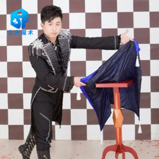 北方魔术 镶钻燕尾服腾飞真钻石亮片魔术师服装男表演 演出服