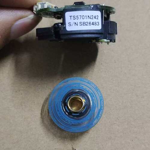 议价编码器TS5701N242 成色实物拍摄 功能正常 二