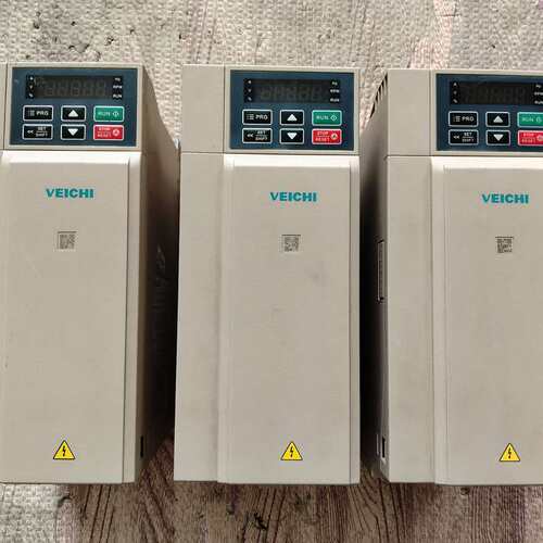 AC300-T3-004G/5R5P-BAC300-T3-005G/7R5P-BAC300-T3-007G/011P-B