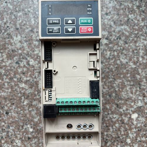 AC300-T3-1R5G/2R2P-BAC300-T3-2R2G/3R0P-BAC300-T3-3R0G/4R0P-B