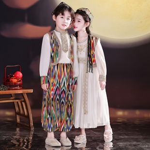 新疆维族儿童演出服男女童少数民族服装维吾尔族表演服运动会服装