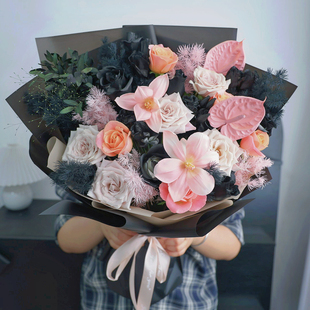 情人节繁花阁情人节送甜酷女孩粉墨花束喷染粉雪山玫瑰黑骑士鲜花