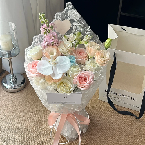 小花束北京生日玫瑰毕业季
