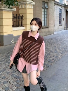 上衣两件套潮 秋季 搭配一整套时尚 套装 女日系复古条纹针织马甲衬衫