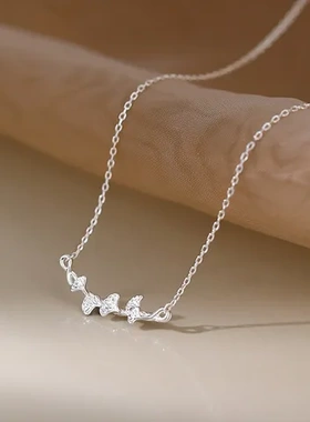 冷淡风项链2025年新款轻奢银杏叶韩版设计小众夏高级锁骨链小女