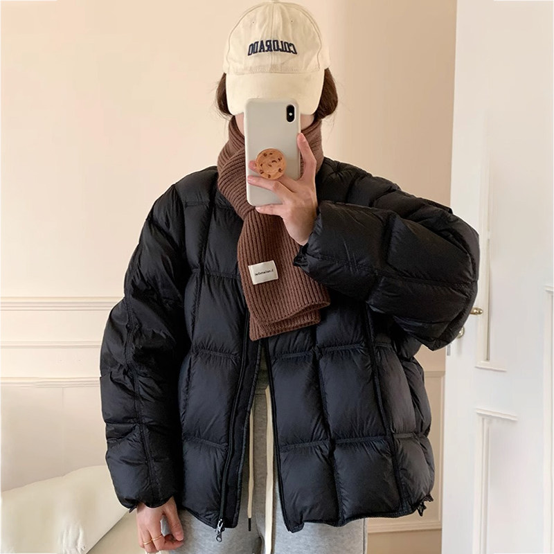 泡芙羽绒服女2025冬季新款宽松休闲韩版圆领白鸭绒加厚豆腐块外套