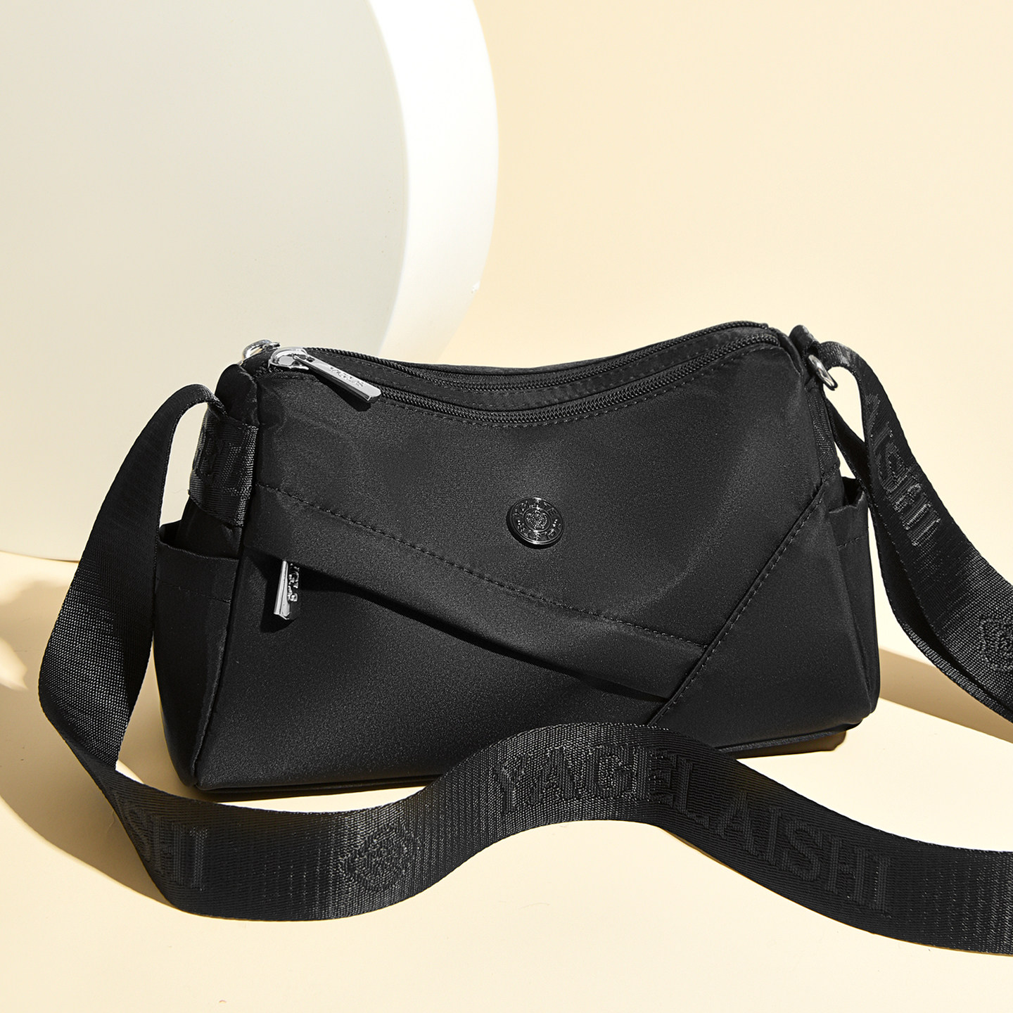 2026新款女士斜挎包尼龙多层百搭单肩包双层大容量轻便休闲妈妈包