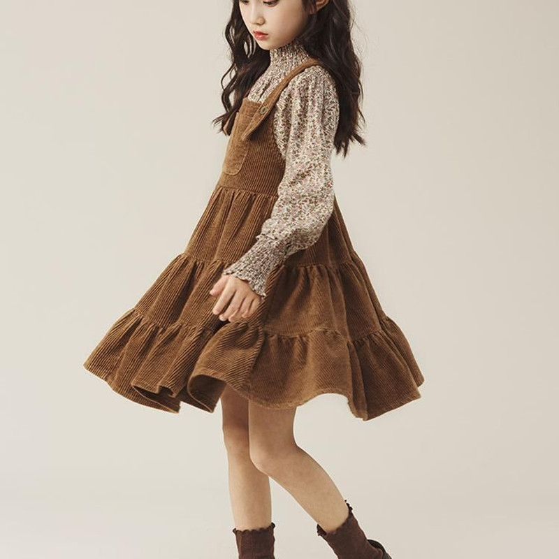 女童春装裙子套装2026新款洋气女孩碎花裙两件套中大童背带连衣裙