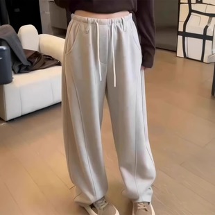燕麦色阔腿裤女春秋季2026年休闲香蕉卫裤宽松运动裤垂感弯镰刀裤
