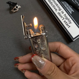 原创可充气复古打火机金属砂轮滑轮耐用网红新型明火高颜值火机