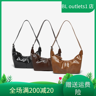 饺子包时尚 商场同款 潮流单肩斜挎包女TY074DX5 新款 百思图2025冬季