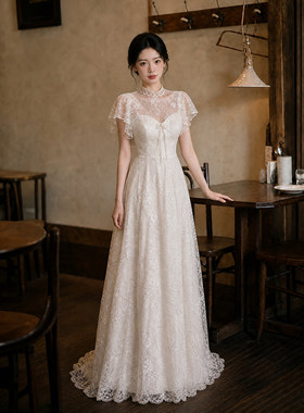 复古蕾丝新娘小众简约轻婚纱迎宾法式出门纱订婚宴会森系气质礼服