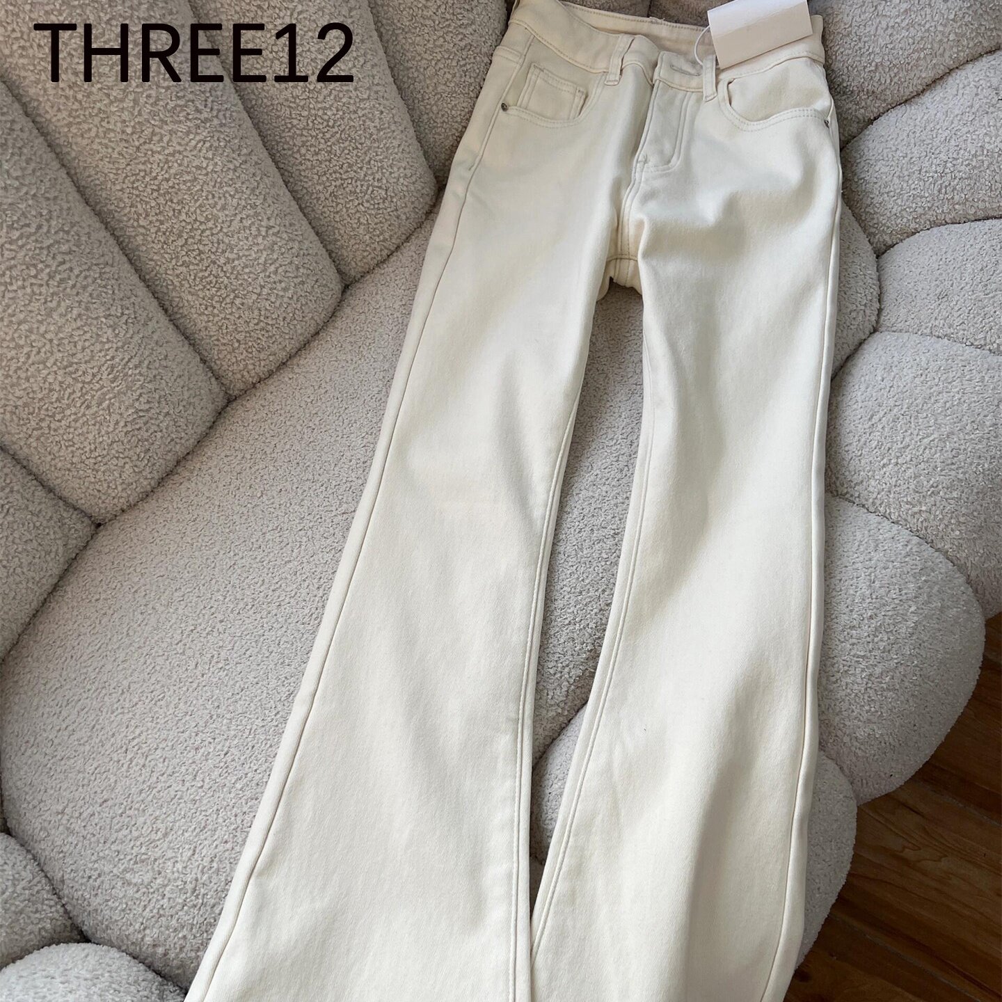 店主自留款推荐~米白色微喇叭牛仔裤女秋冬加绒修身高腰马蹄裤