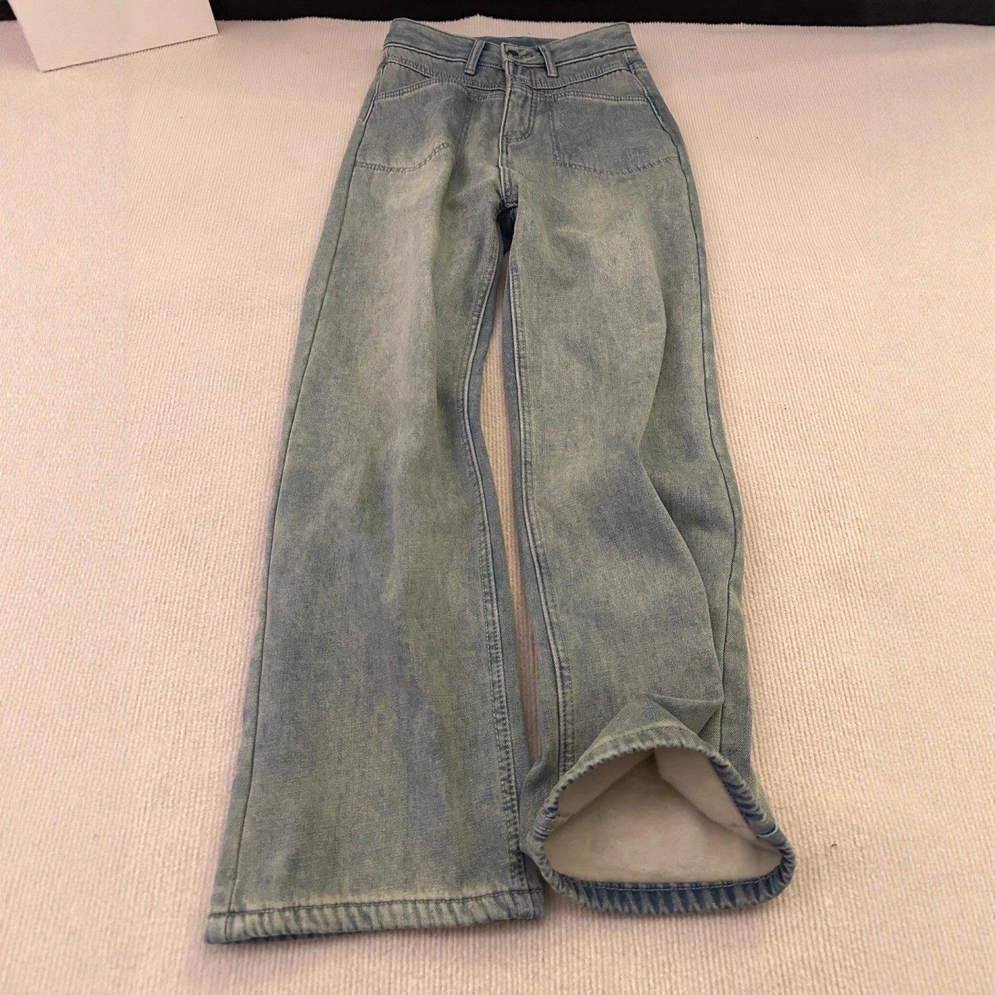 加绒加厚浅色复古直筒牛仔裤女冬新款大码胖mm高腰显瘦宽松阔腿裤