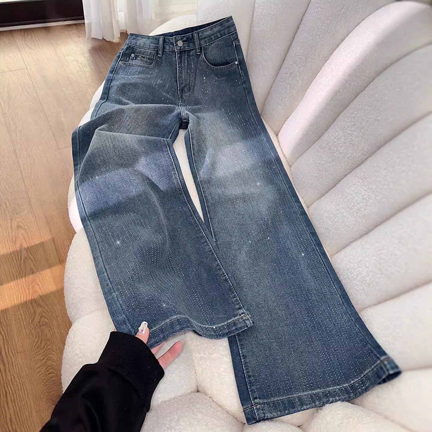 烫钻蓝色牛仔裤女春季新款胖mm大码高腰显瘦宽松梨形设计感直筒裤