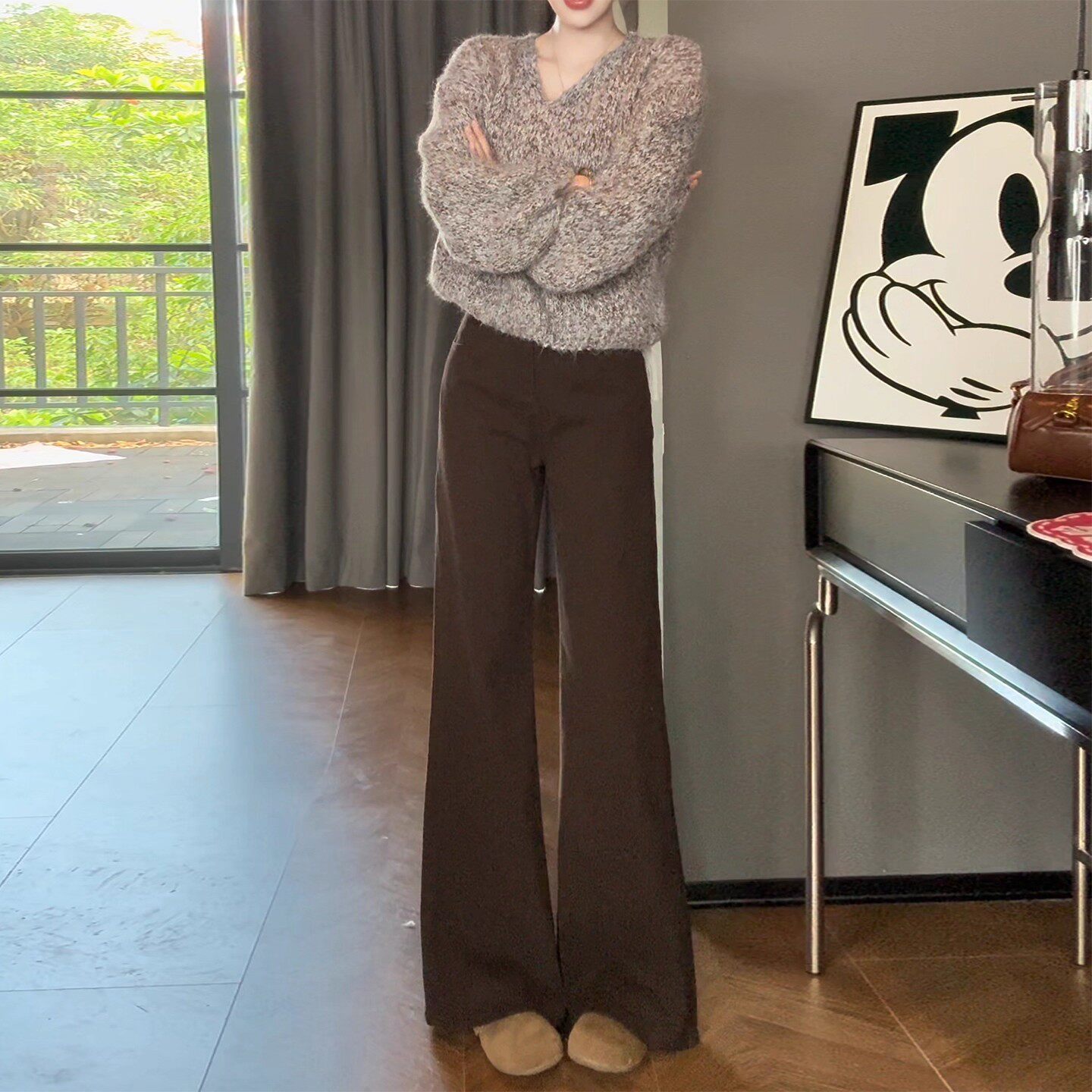 美拉德加绒阔腿微喇牛仔裤女2025年秋冬新款不贴腿显瘦垂感拖地裤