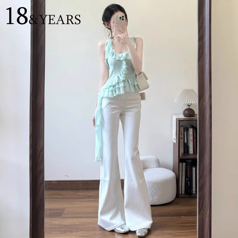 白色微喇牛仔裤女夏季2025新款高腰显瘦不贴腿小个子马蹄喇叭裤子