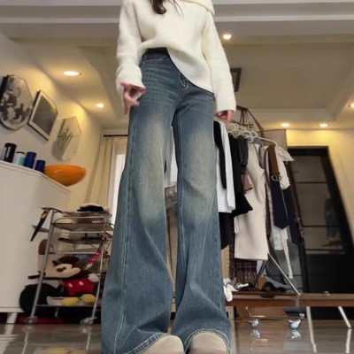复古蓝微喇牛仔裤女秋冬加绒大码胖mm高腰显瘦梨形身材弹力喇叭裤
