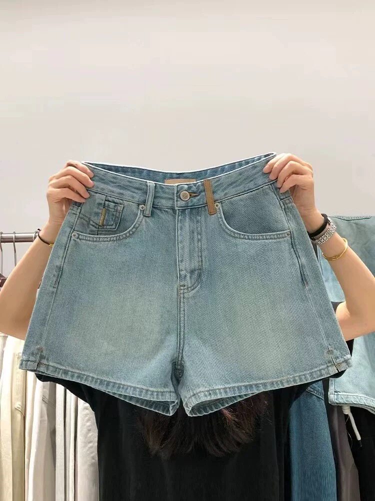 欧货牛仔短裤女2025夏季新款浅蓝色显瘦水洗高腰A字阔腿裤热裤潮