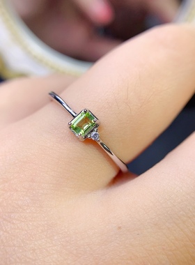 天然橄榄石戒指全净体绿色925银精工镶嵌3x4mm520礼物情人节礼物