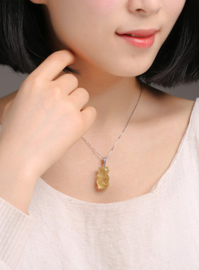 招财招桃花黄水晶狐狸吊坠女项链