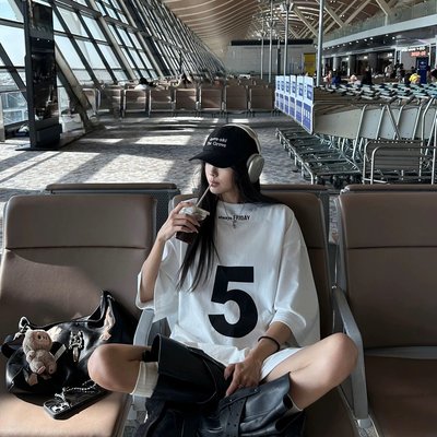 韩好甜WARDEN EDGE白色落肩T恤女宽松慵懒风阔版短袖圆领纯棉上衣