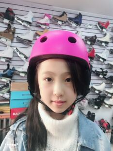 冬季滑冰头盔 夏季轮滑头盔 儿童青少年专用头盔保暖头盔滑冰头盔