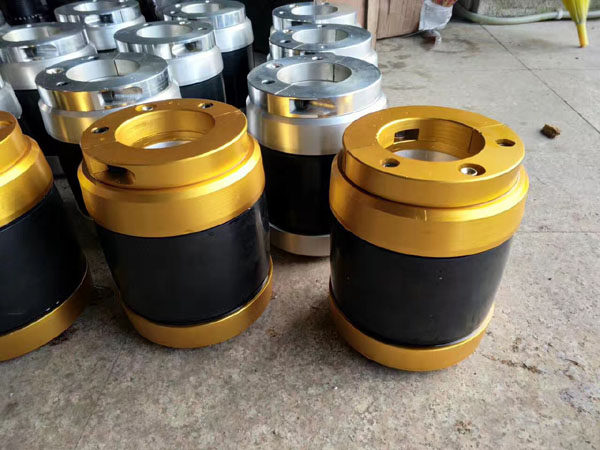 厂家出售橡胶气涨套 气涨鼓 澎涨鼓 涨紧橡胶套3寸转6寸长度190MM