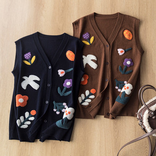 休闲减龄 重工立体花朵毛巾绣100羊毛V领无袖毛衣针织马甲背心女