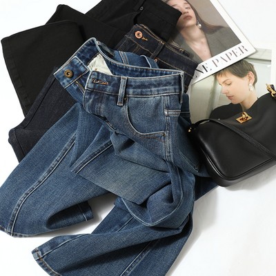 显瘦显腿长舒适四面弹微喇牛仔裤